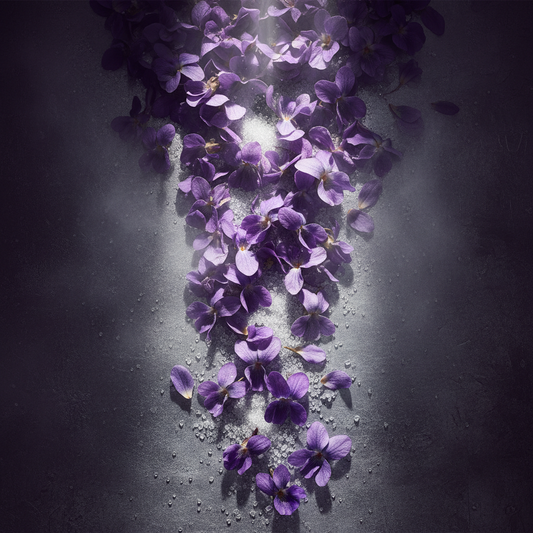 Parma Violet wax melt scent - violet flowers, purple petals and sugar crystals